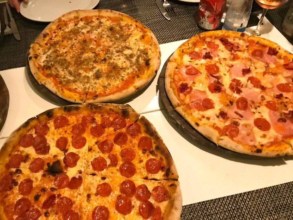 Pizzas at La Famiglia Playa del Carmen