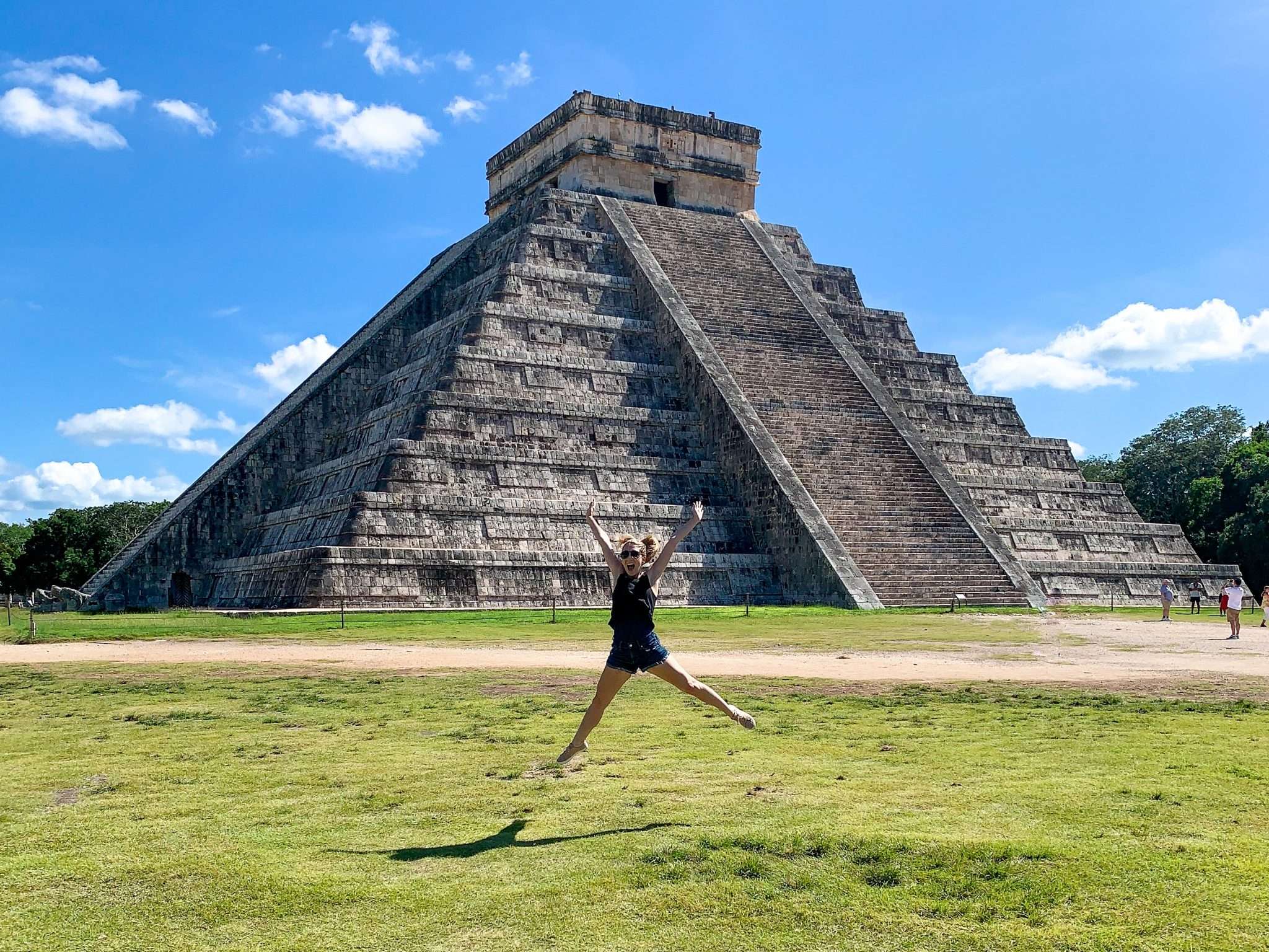 how to get to chichen itza from playa del carmen