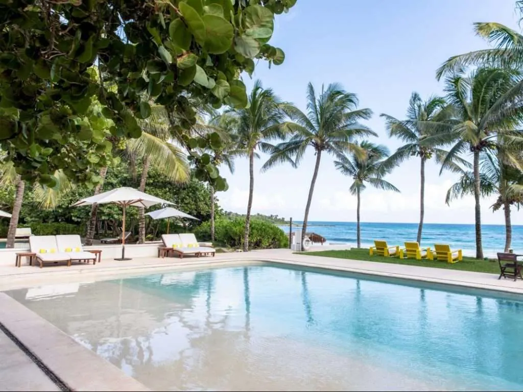 Hotel Esencia Pools