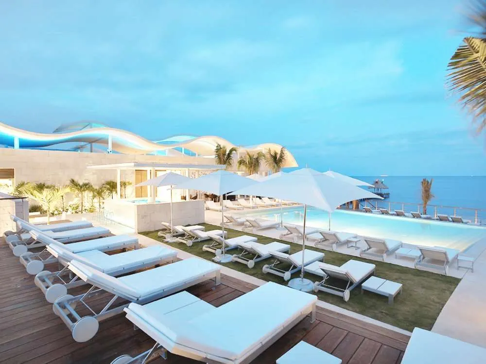 Blue Diamond Luxury Boutique Hotel