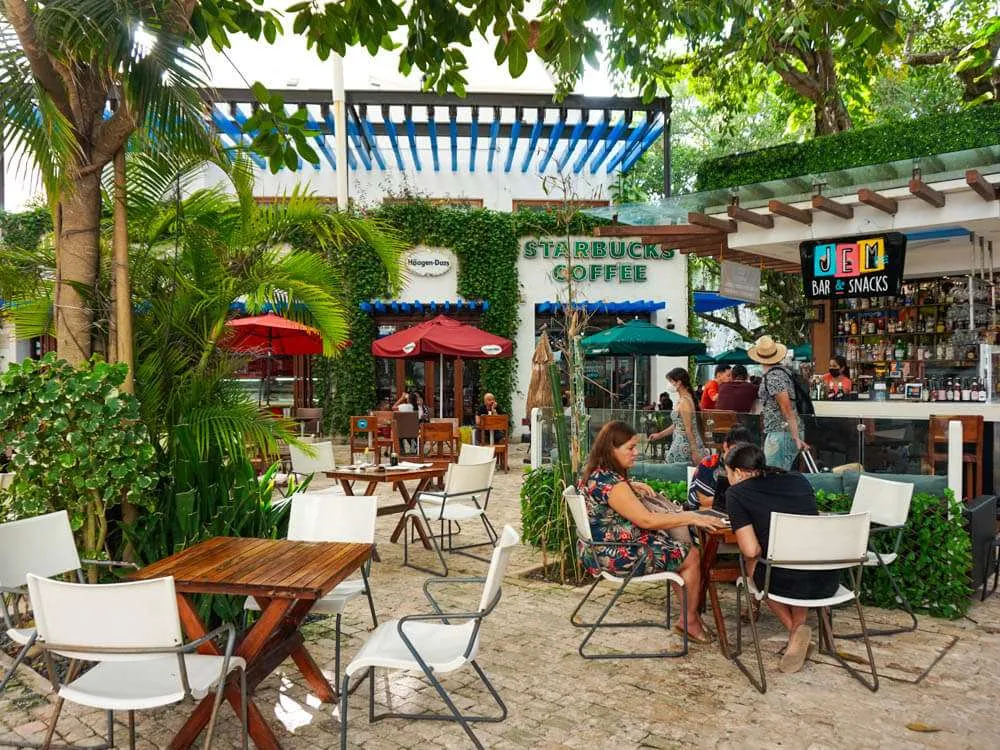 Paseo del Carmen Playa del Carmen