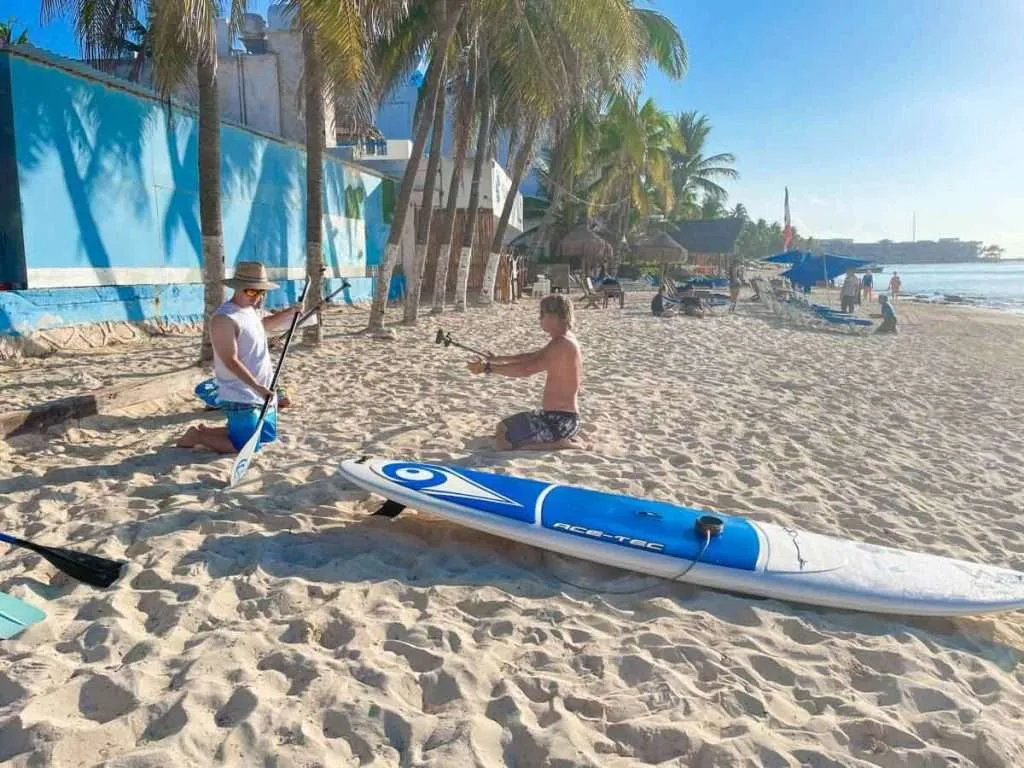 Paddleboard instruction on the beach in Playa del Carmen