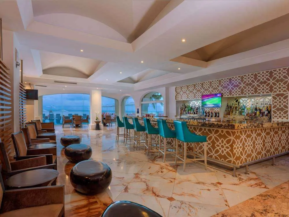 Cozumel Palace Resort Bar