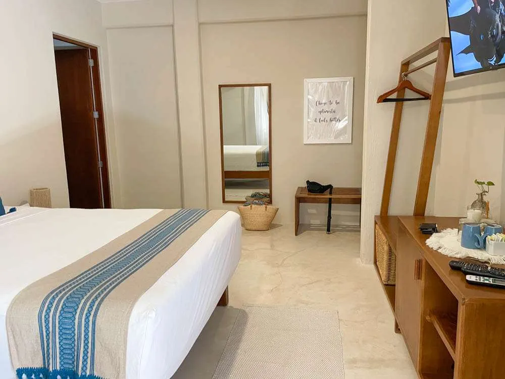 Hotel Noah Mahahual Review Guestroom
