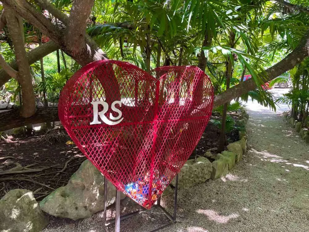 Rio Secreto Heart