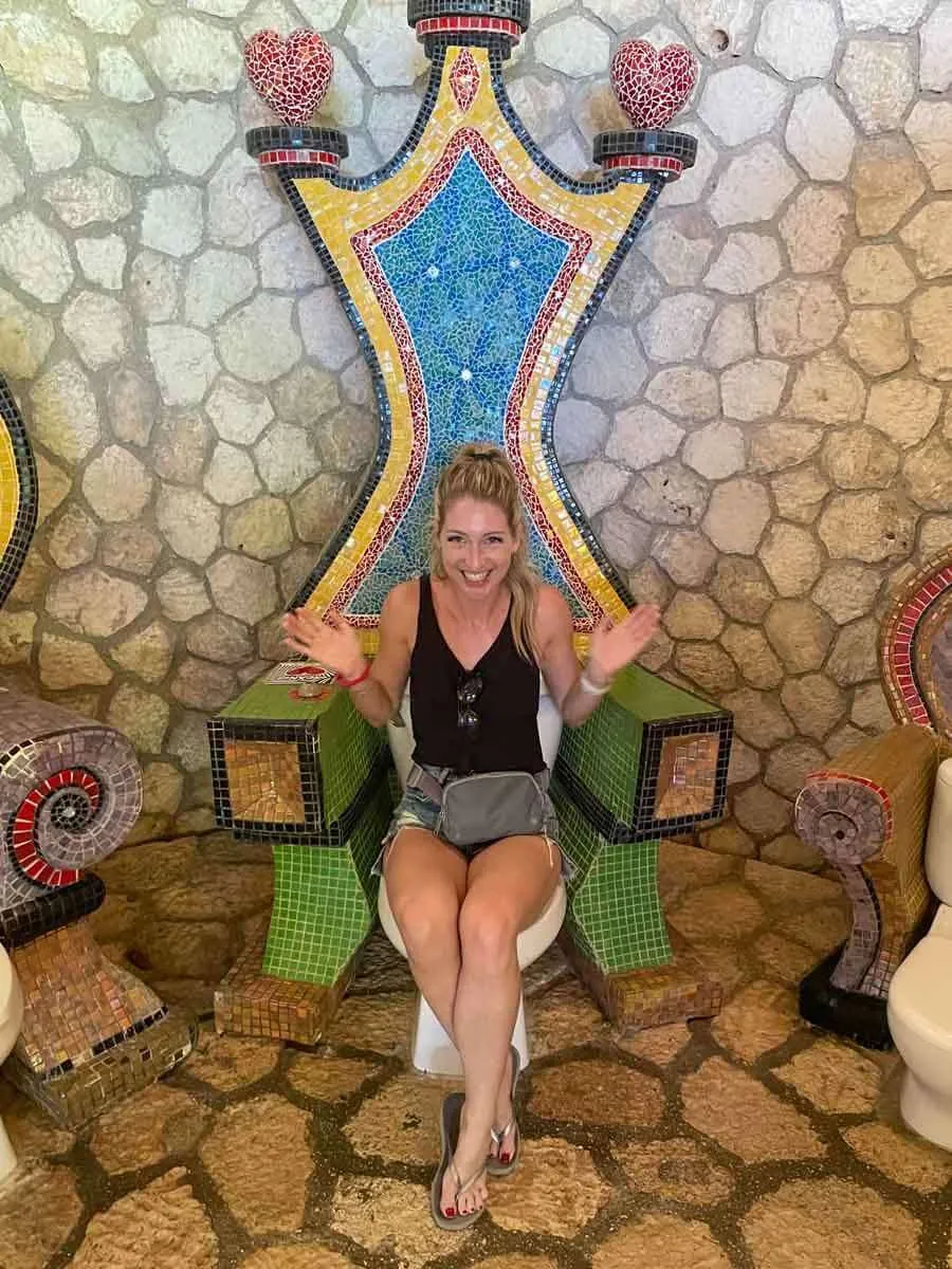 Toilet Throne