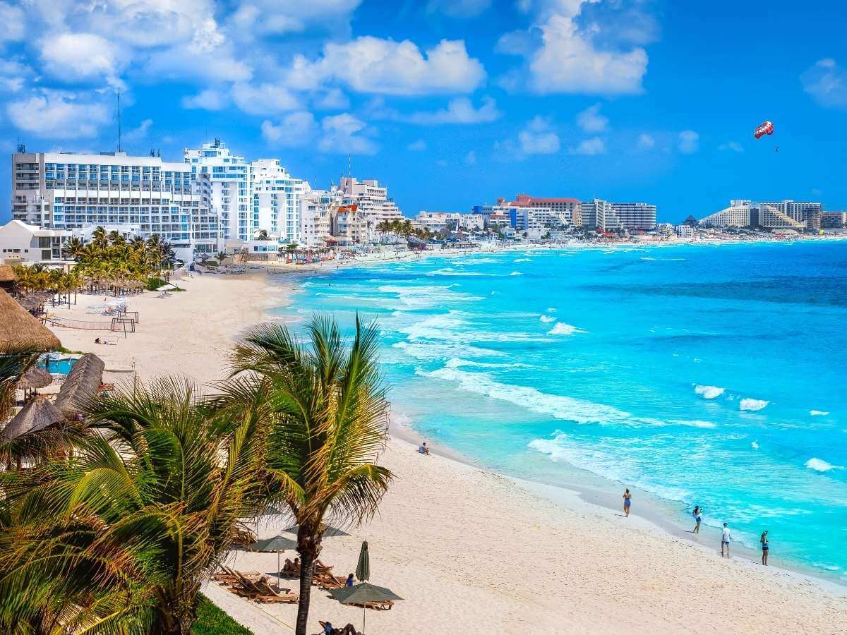 Is Cancun in the Caribbean