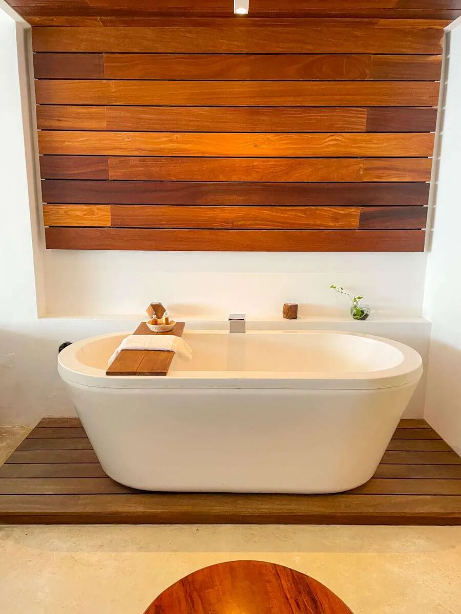 Bathtub in the Junior Suite Grand Guestroom at Hotel B Unique Cozumel