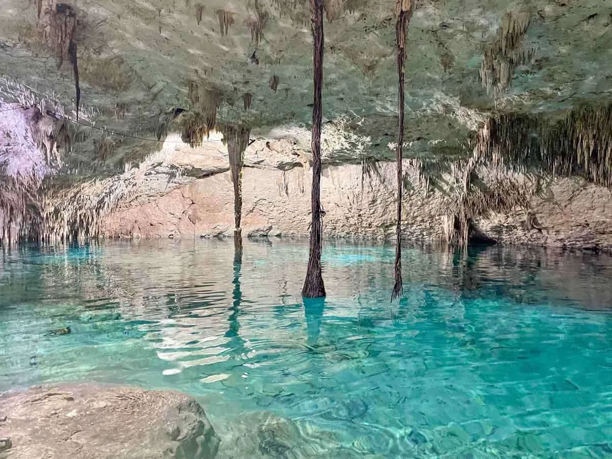 Cenote Taak Bi Ha