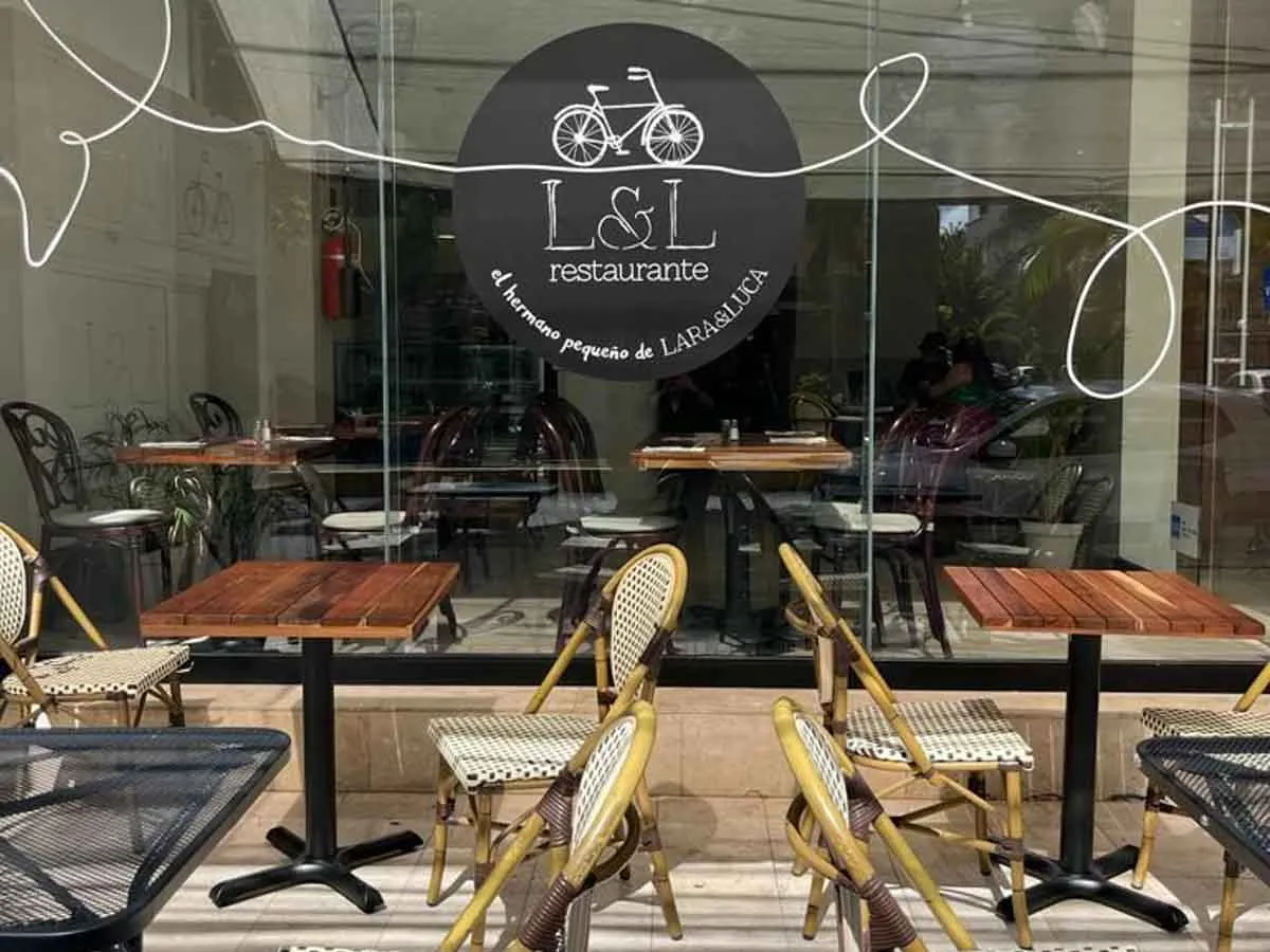 Tables and chairs outside at Lara and Luca restaurant