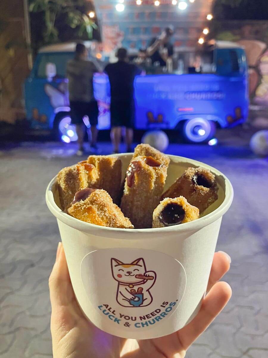 A bowl of stuffed churros from Suerte de Churro Playa del Carmen